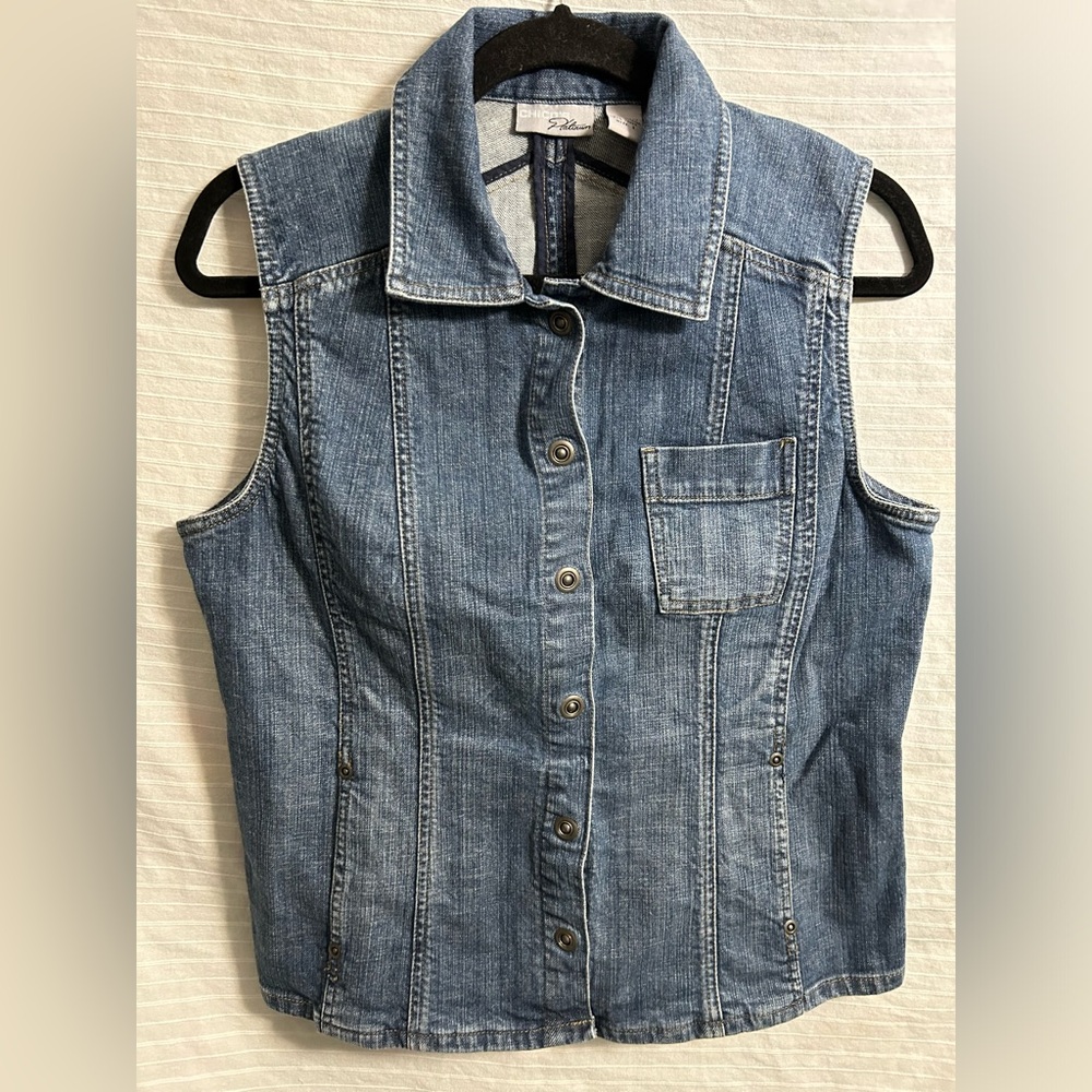 Chico's Platinum Denim Medium Wash Vest Size 1 Medium